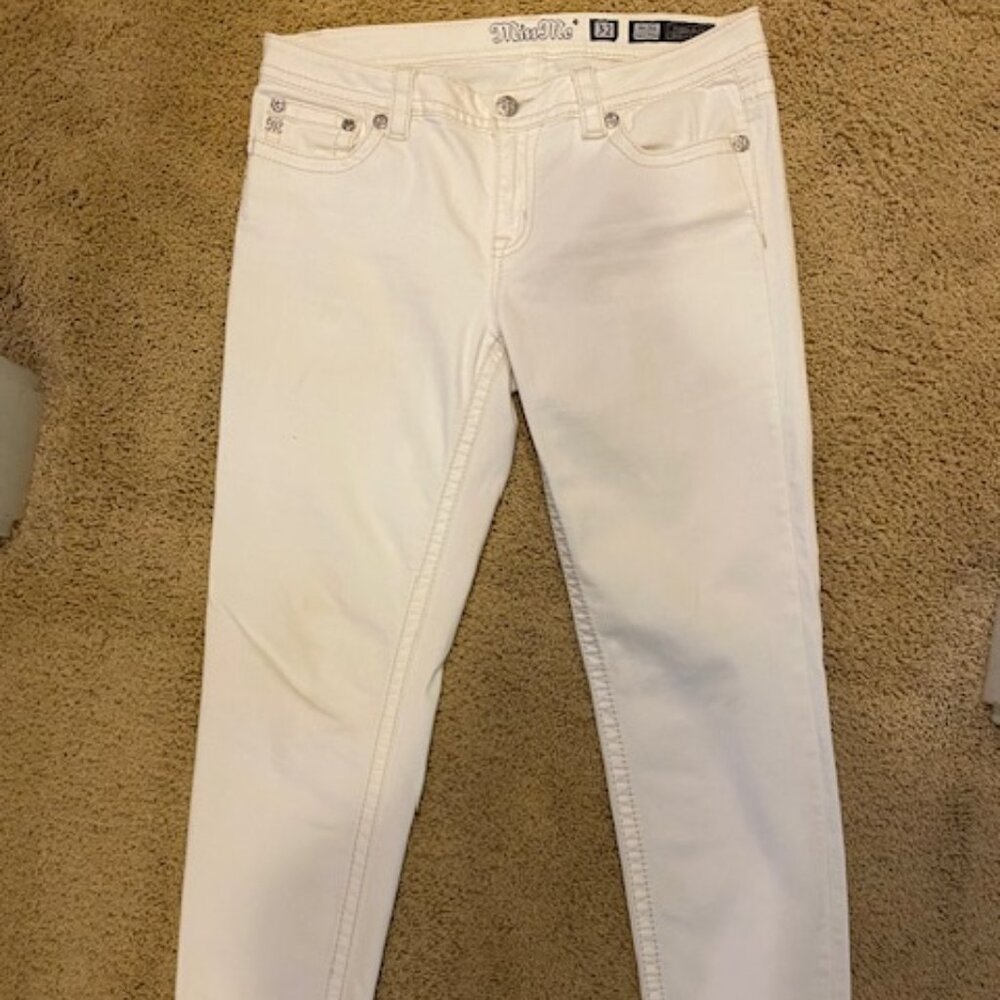 Miss Me Womens White Denim Mid Rise Jeans Sz 32 w/Decorative Hem Ankle Length